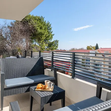 شقة K Luxury Rhodes City