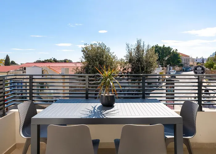 K Luxury Apartment Rhodes City